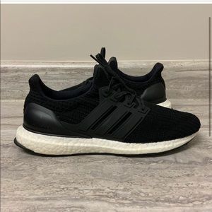 Mens Adidas 4.0 Ultraboost shoes size 8